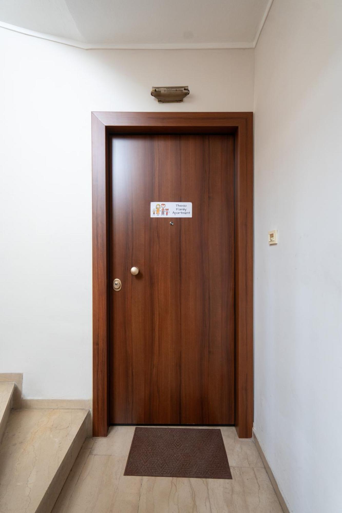 Thissio Family Apartment Atina Dış mekan fotoğraf